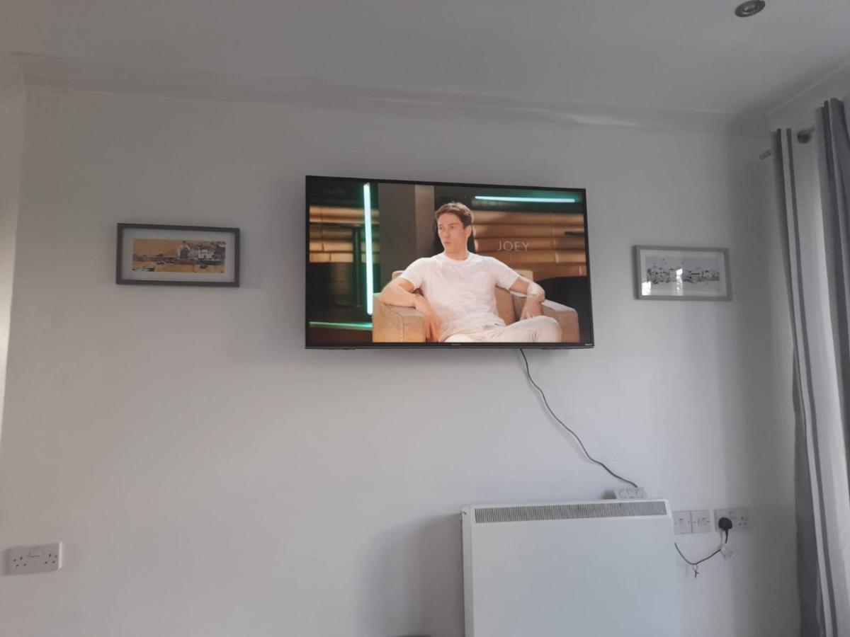 Penthouse Apartment Free Wi-Fi & Parking Occasional Bed Available Solihull Exteriér fotografie